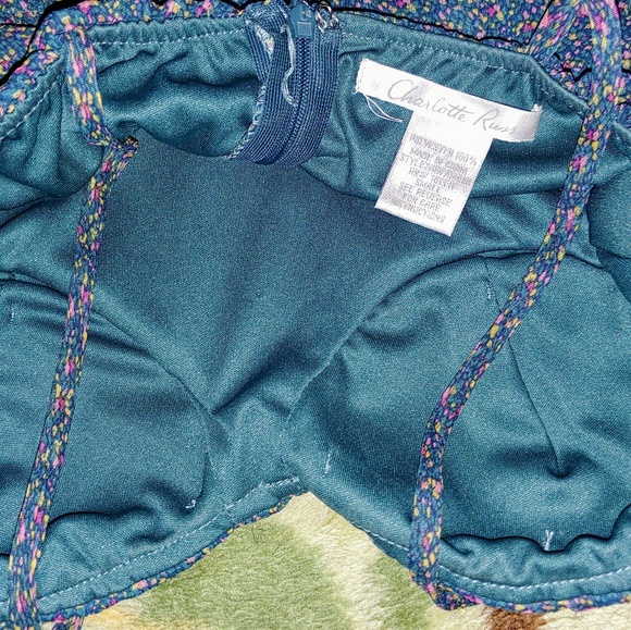 EUC Charlotte Russe Floral Dress - Picture 4 of 4